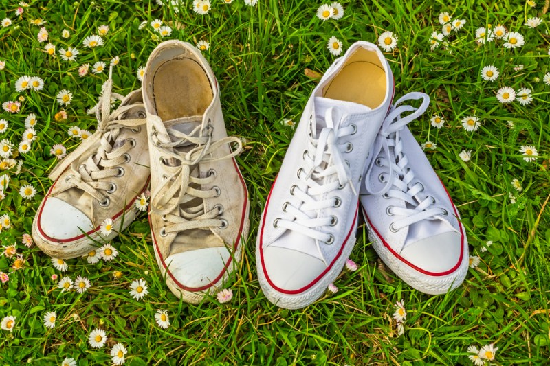 How To Clean White Converse So They Look Like New