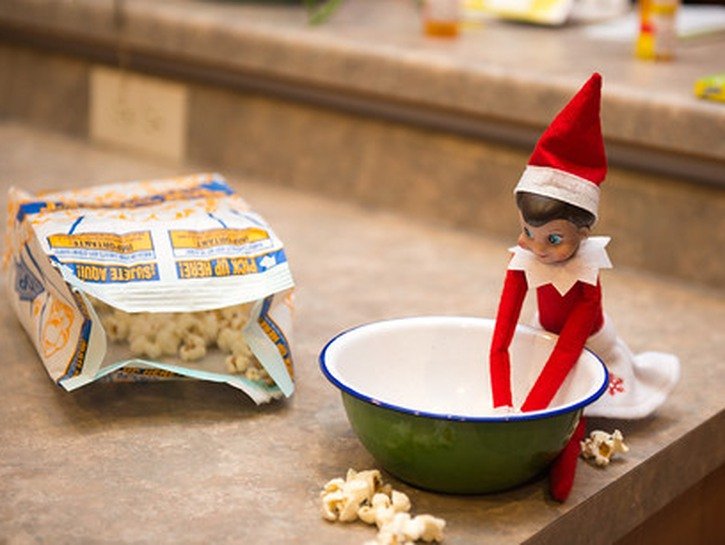 elf on the shelf bag of popcorn