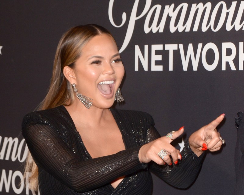 LOS ANGELES - JAN 18: Chrissy Teigen at the Lip Sync Battle LIVE: A Michael Jackson Celebration at the Dolby Theater on January 18, 2018 in Los Angeles, CA