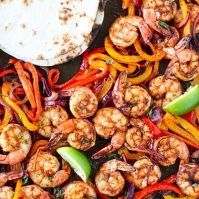 sheet pan shrimp fajitas