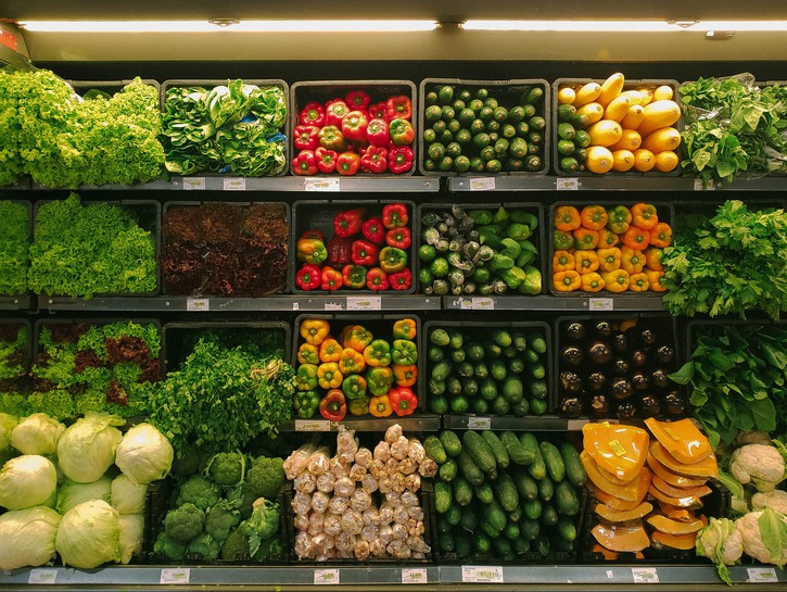 vegetables at grocery store